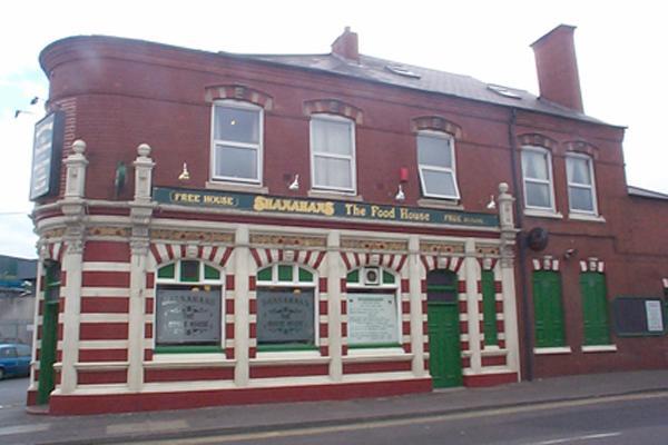 Shanahans B&B With Sports Bar Birmingham Exterior photo
